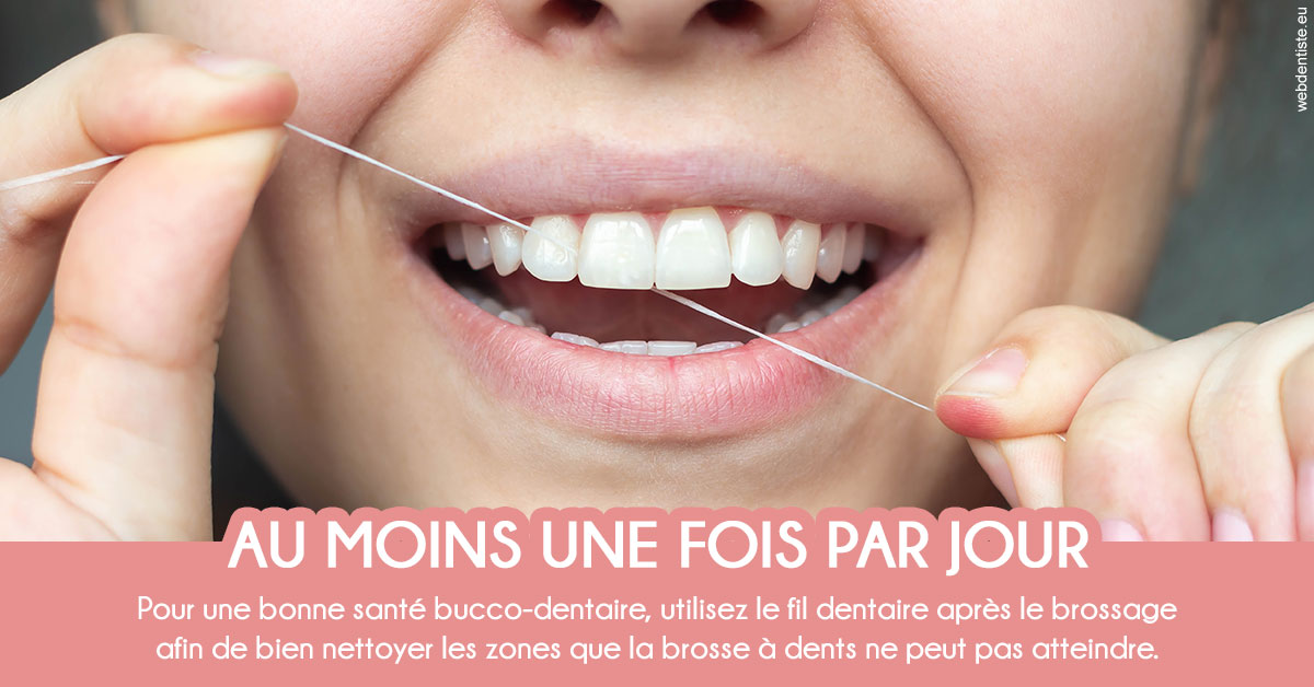 https://selarl-marche-soligni.chirurgiens-dentistes.fr/T2 2023 - Fil dentaire 2